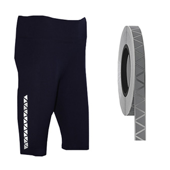 Segmented heat transfer reflective tape - triangles