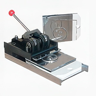 Cutter for badges and magnets machine with replacable die - large