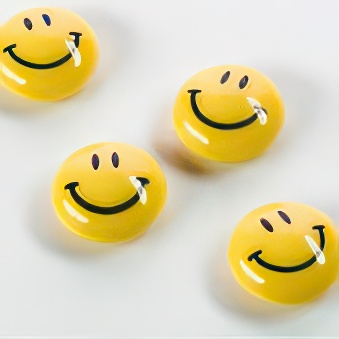 Spherical magnets - happy face smile